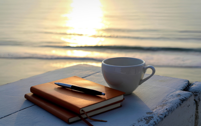 mug mug, journaling, beach